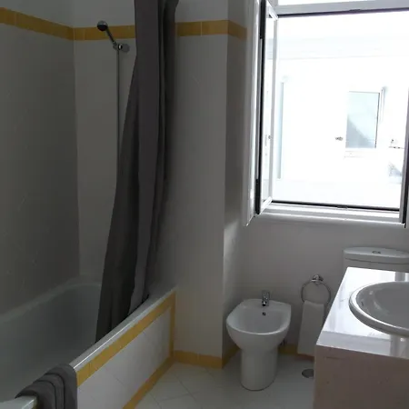 Angola Floor - Lisbonbreaks *